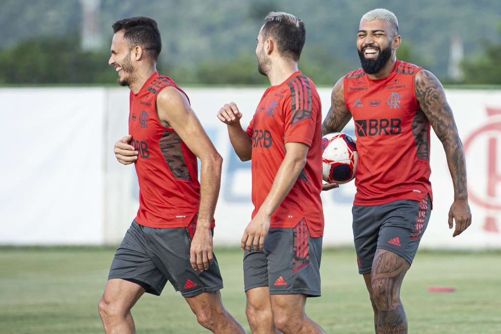 Flamengo deve pagar R$ 126 milhões em 2021 por cinco jogadores já contratados