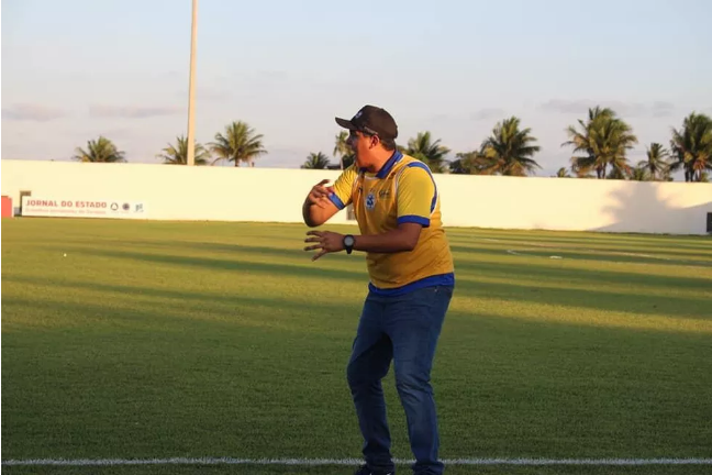 Apesar de estar no G2, time da elite do Sergipano anuncia saída de técnico