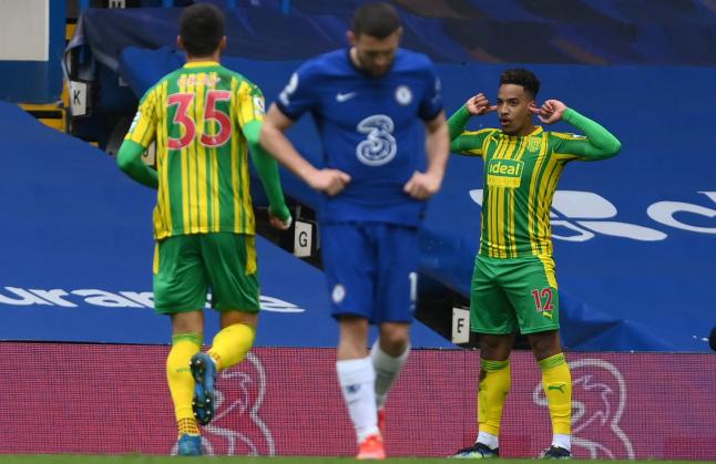 INGLÊS: Thiago Silva é expulso e Chelsea leva virada de 5 a 2 do vice-lanterna