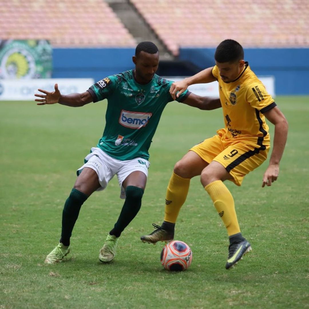 AMAZONENSE: Em duelo de líderes, Manaus humilha Amazonas e segue 100%