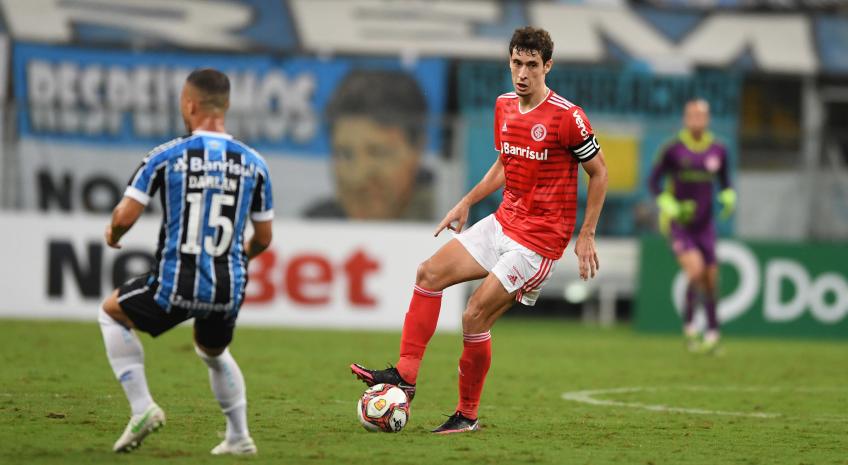 Rodrigo Dourado lamentou derrota no Gre-Nal (Foto: Ricardo Duarte/Internacional)