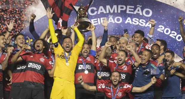 Flamengo, campeão brasileiro, será adversário do Palmeiras