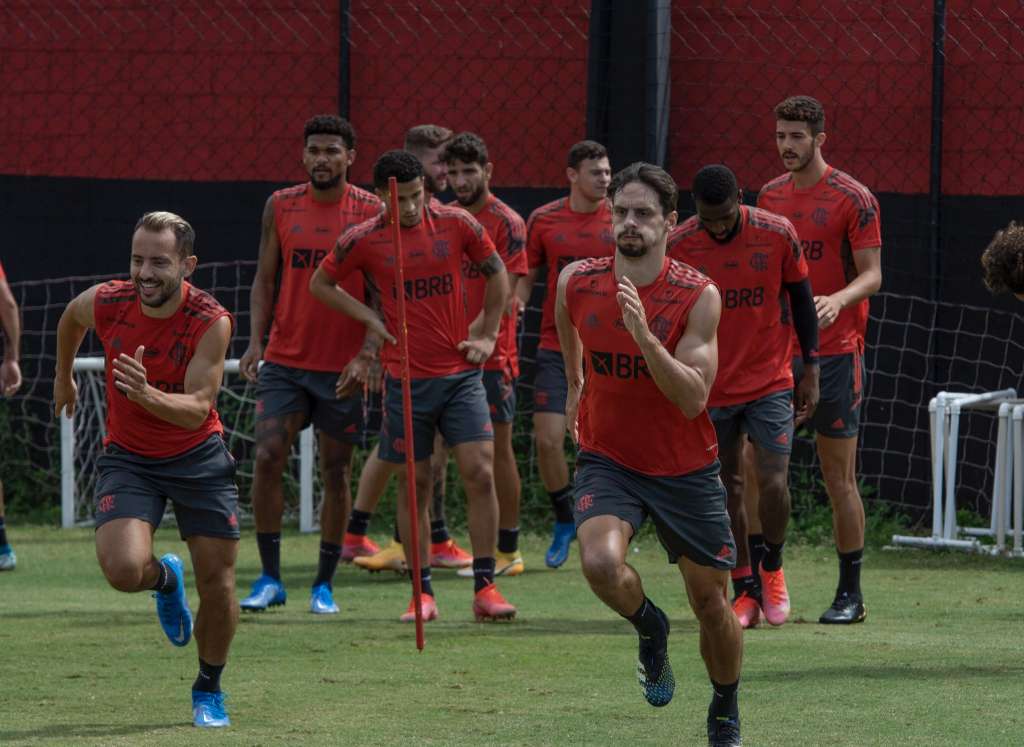 Flamengo se prepara para enfrentar o Madureira