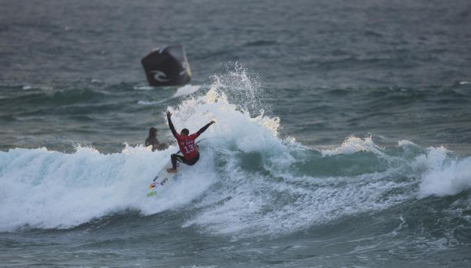 Surf: Mineirinho avança à 3ª fase; Tatiana Weston-Webb e Jadson estão fora