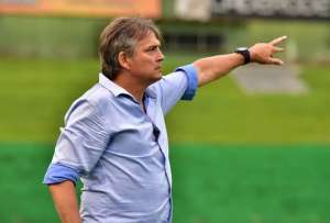 Criciúma sonda ex-lateral de Vasco e Seleção para ser treinador