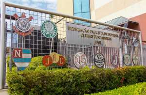 MP ‘joga duro’ e quer testes uma hora antes de jogos para retomar o Paulistão