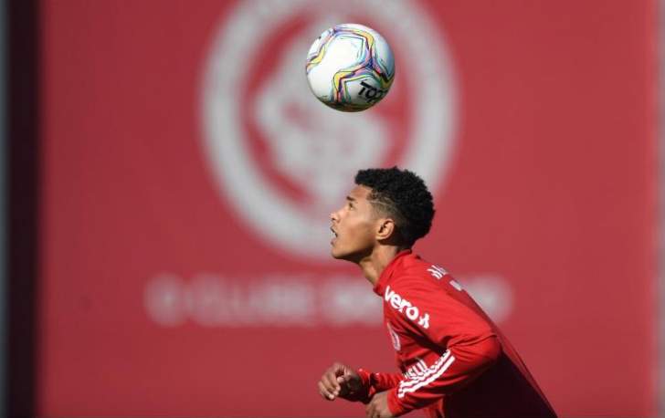 Shakhtar recua de contratar promessa do Inter e pode atrasar chegada de Taison