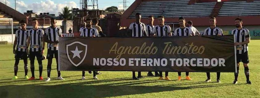 Câmara aprova e Agnaldo Timóteo ganha homenagem em estádio do Botafogo
