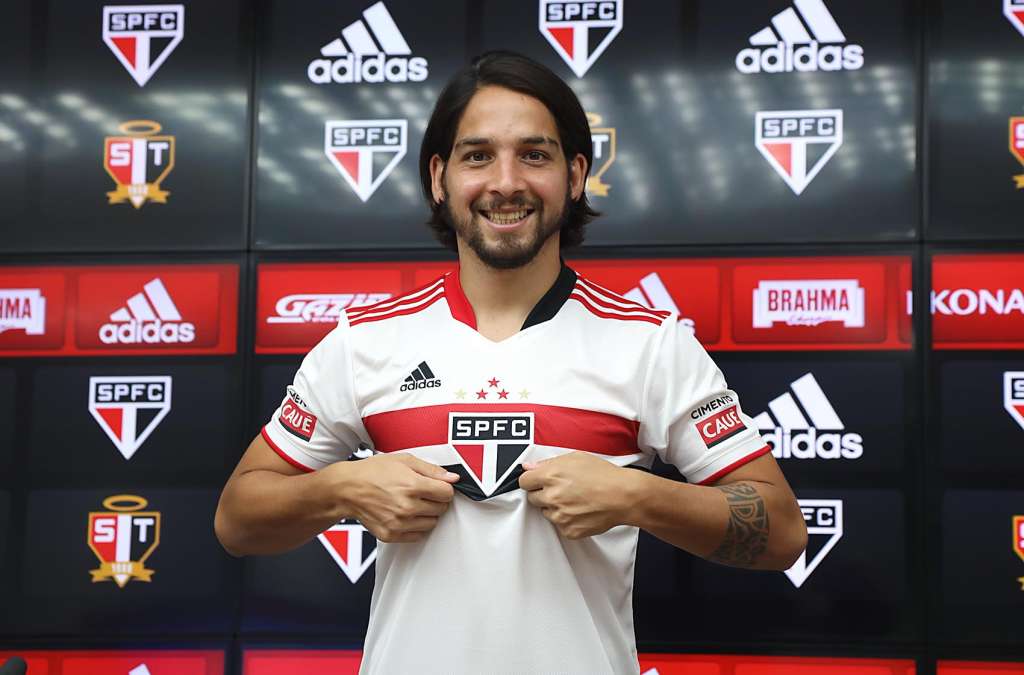Benítez exalta história do São Paulo: 'Camisa muito pesada'. (Foto: Rubens Chiri / saopaulofc)