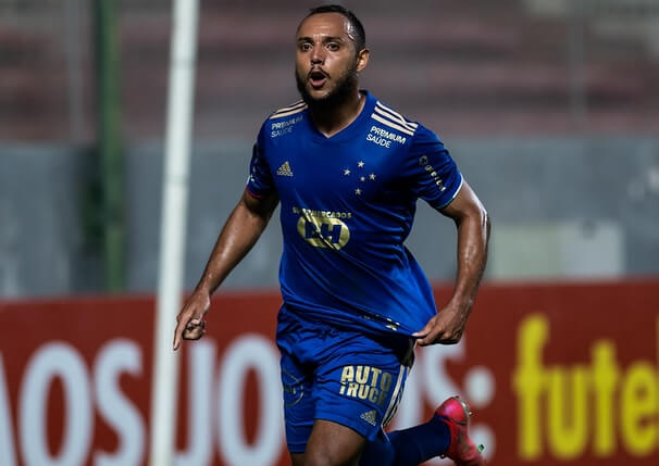 Mineiro: Atacante destaca competitividade no elenco do Cruzeiro