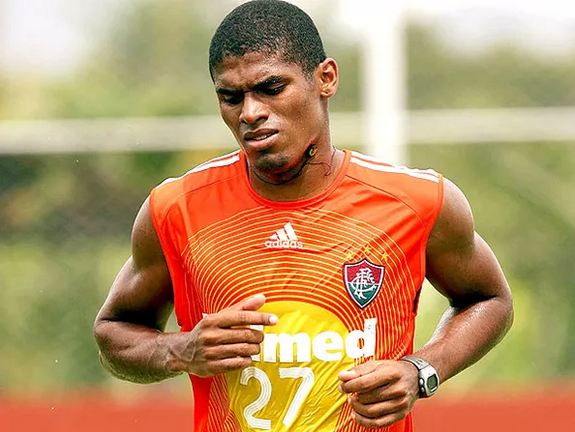 Fluminense tem quase R$1 milhão penhorado por dívida de 2010