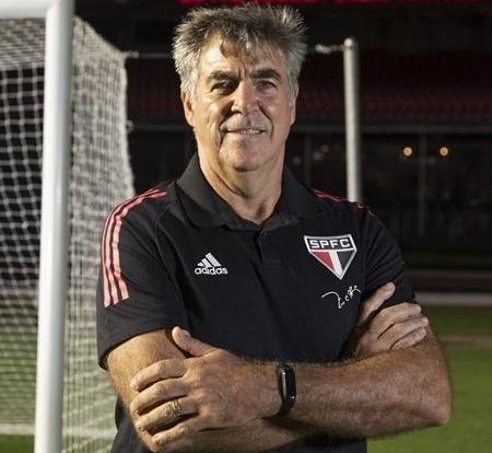 Após ex-Palmeiras, São Paulo fecha com ídolo da década de 90