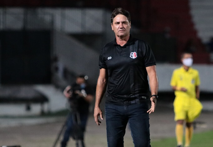 Pernambucano: Brigatti destaca necessidade de reforços no Santa Cruz