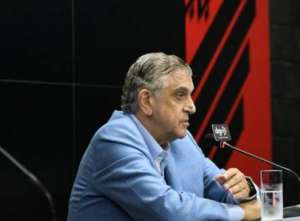 Athletico-PR anuncia intenção de comprar vacinas da Covid-19