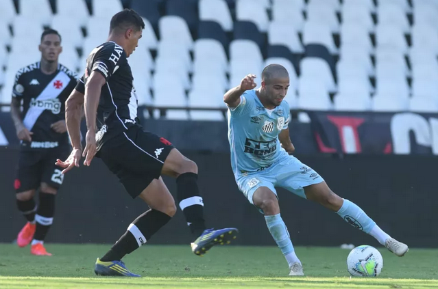 Pernambucano: Santa Cruz encaminha empréstimo de lateral do Santos