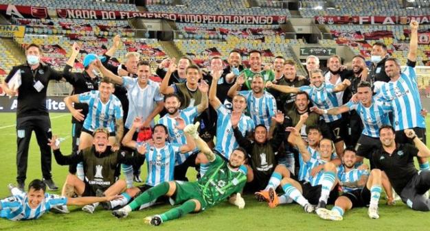 RACING eliminou Flamengo em 2020