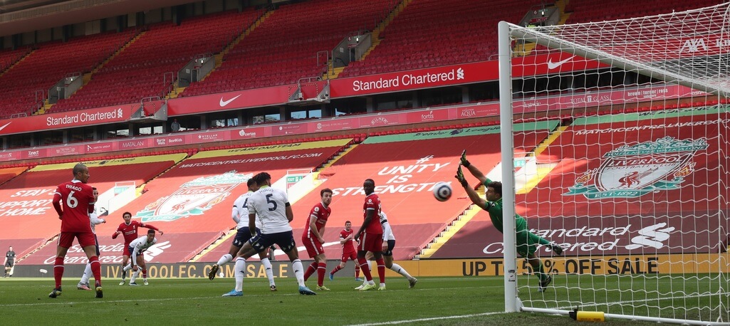 INGLÊS: Liverpool bate Aston Villa com gol nos fim e encerra série negativa em casa