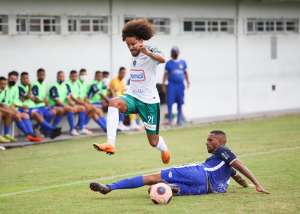 AMAZONENSE: Nacional vence Manaus em jogo atrasado e agita briga pela liderança