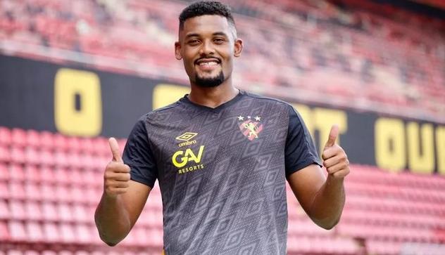 Pernambucano: Sport apresenta ex-zagueiro do Santos, indicação de Jair Ventura