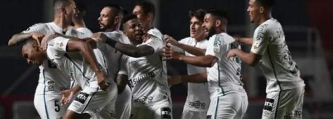 Sérgio Carvalho: Santos tem todas as chances de ficar na Copa Libertadores