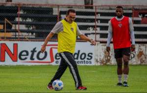 Com sequência invicta, técnico garante foco contra o América-MG na Copa do Brasil