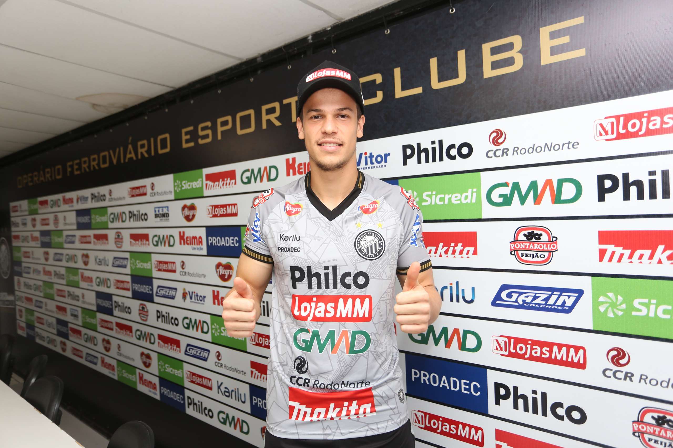 Operário anuncia contratação de jovem goleiro para temporada 2021