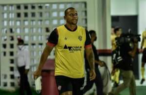 Walter, ex-Goiás e Fluminense, fica próximo de acerto com time do Paulistão