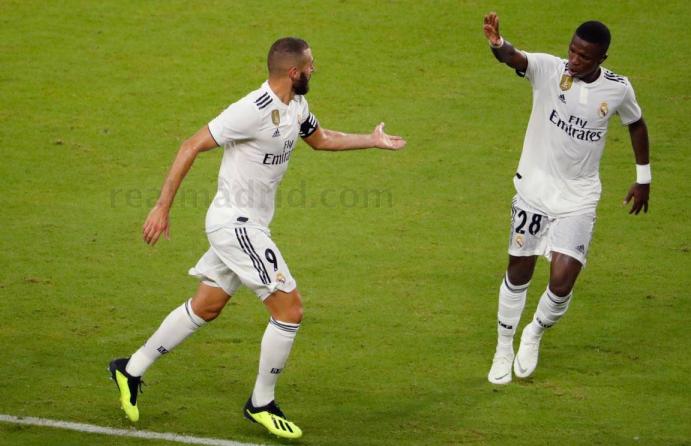 Preocupado com Vinicius Jr., Liverpool tenta reação contra Real para atingir semi