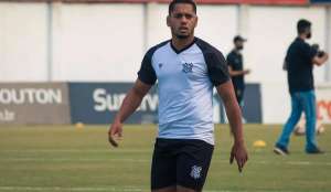 Lateral que tem jogado no ataque do Figueirense aprova nova função: 