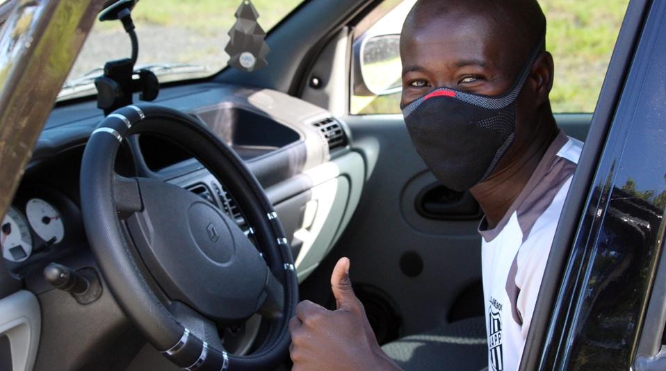 Ponte Preta renova com senegalês e deve pagar meio milhão de reais por atacante