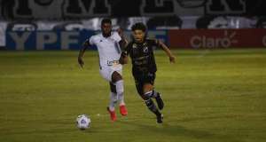 Copa do Brasil: Kanu lamenta eliminação e fala em noites sem dormir no Botafogo