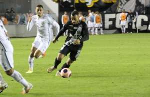 Ponte Preta x Santos - Macaca vai apagar vexame e seguir viva?