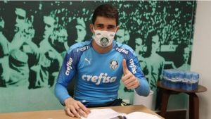 Palmeiras renova contrato com o goleiro Vinícius Silvestre até o fim de 2024