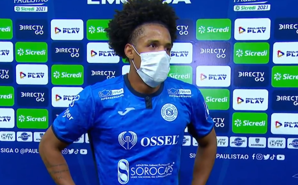 Autor de gol do São Bento contra Corinthians chora e dedica ao pai falecido