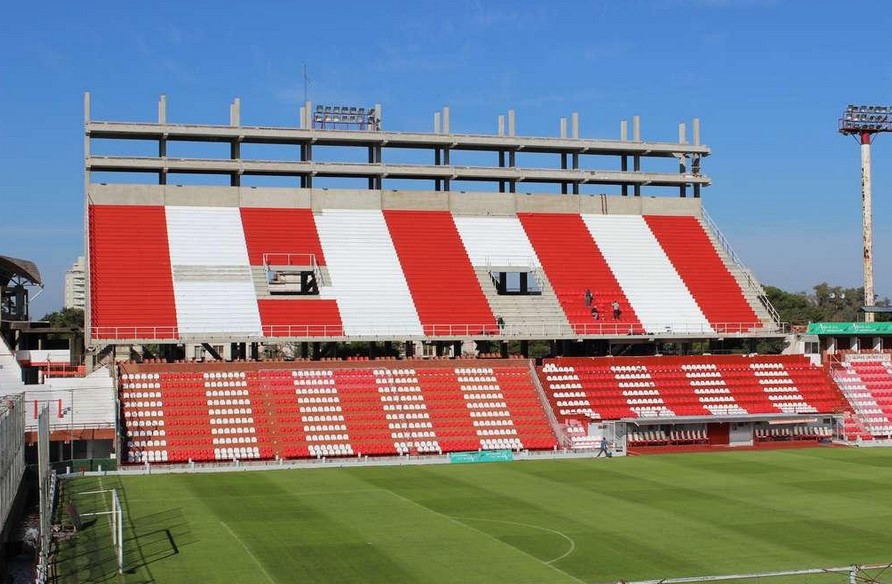 Rival do Flamengo na estreia da Libertadores terá que mandar jogo longe de casa