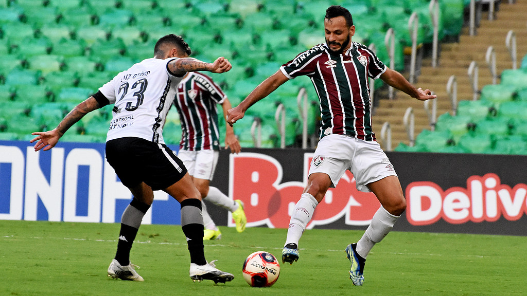 Fluminense 1 x 0 Botafogo – De olho na Liberta, Flu garante vaga na semi do Cariocão