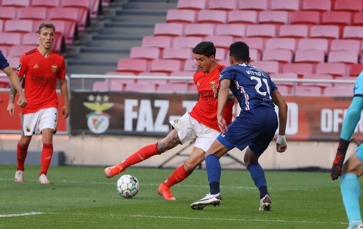 PORTUGUÊS: Benfica perde para o Gil Vicente e vê Braga se aproximar do G3