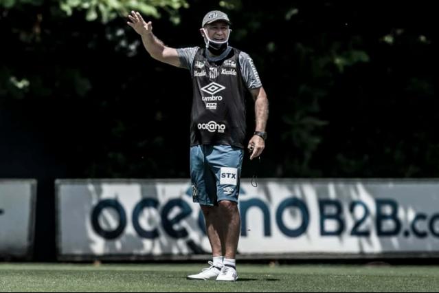 Sob pressão, Santos recebe Inter de Limeira para não se complicar no Paulistão