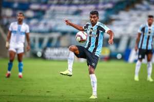 Thiago Santos avisa sobre ambição do Grêmio: 