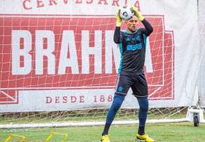 Libertadores: Goleiro garante Flamengo preparado para estreia na Argentina