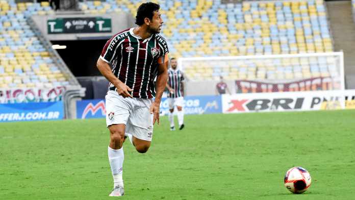 Fred fala sobre desejo de título pelo Fluminense: ‘Estou pedindo a Deus’