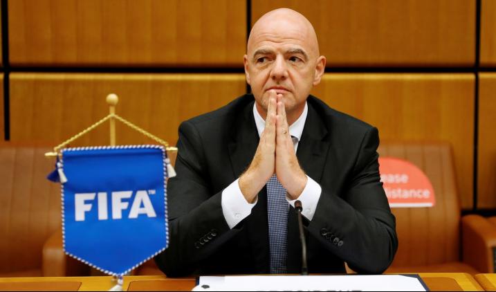 Presidente da Fifa afirma que quem participar da Superliga terá consequências