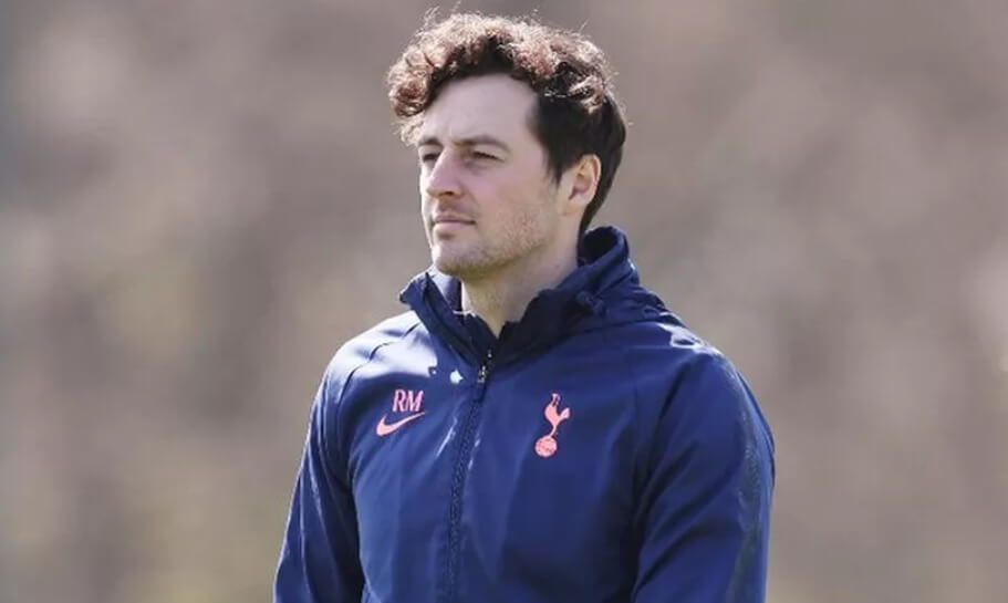 Inglês: Substituto de Mourinho no Tottenham tem apenas 29 anos