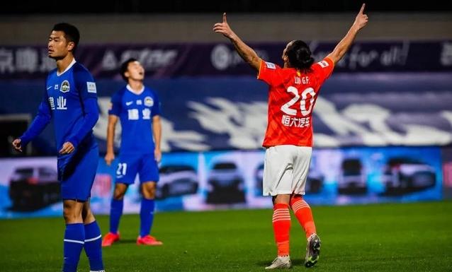 Ex-atacante do São Paulo revela que gostaria de jogar em clube da Série C