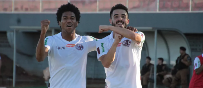 Indicado por ex-técnico, time do Paulistão pode perder meia para o Santa Cruz