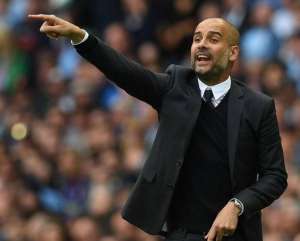 Após protestos, clubes ingleses oficializam saída do projeto da Superliga Europa