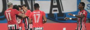 Aos 21 anos, volante Luan comemora primeiro gol com a camisa do São Paulo