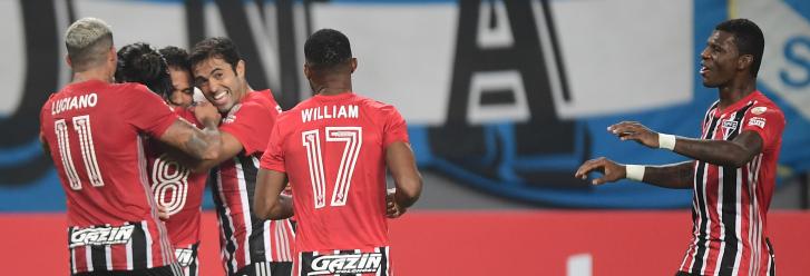 Aos 21 anos, volante Luan comemora primeiro gol com a camisa do São Paulo