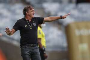 Cuca precisa romper 'retranca' do La Guaira para voltar sem pressão da Venezuela