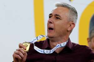 Ex-Corinthians será anunciado por gigante brasileiro como novo treinador
